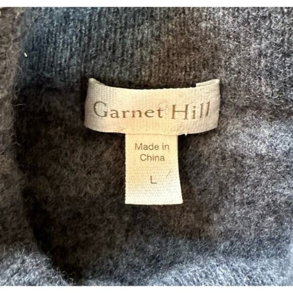 Garnet Hill Women’s Turtleneck Pocket Sweater Size Large Gray - Picture 3 of 8
